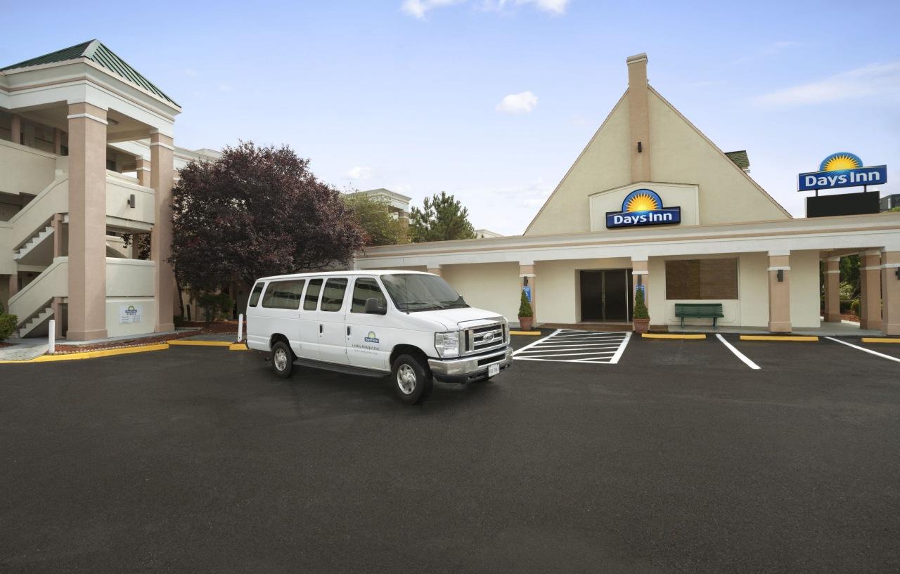 Days Inn By Wyndham Westend Alexandria,Va Washington Dc Area Exterior photo